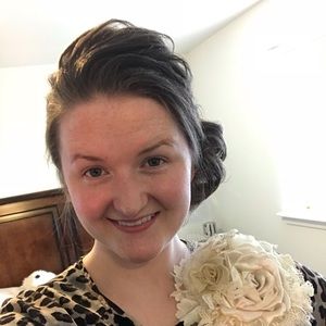 Meet your Posher, Kendra